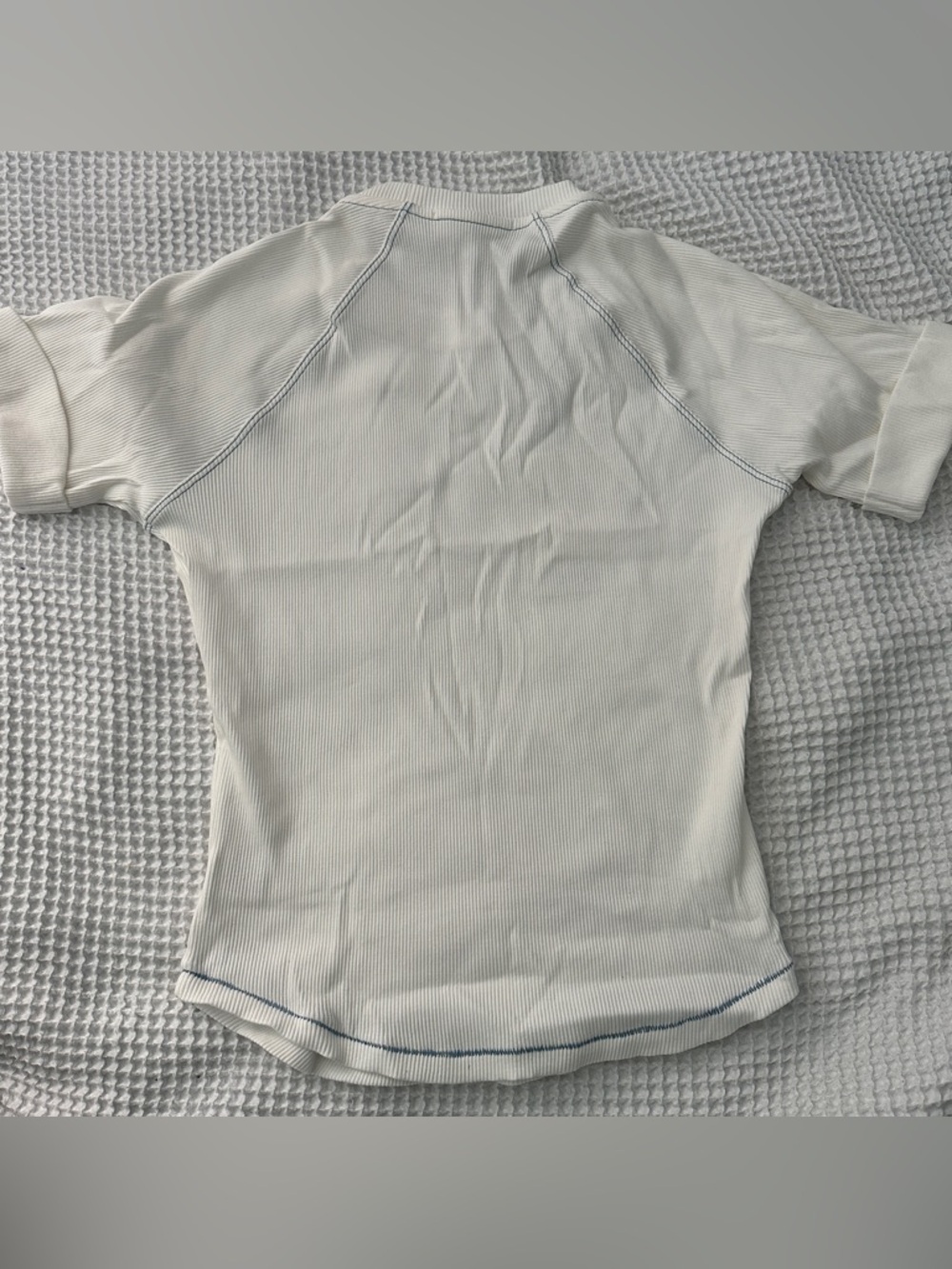 Rani Tee - Picture 3 of 8